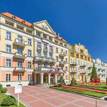 Spa Resort Pawlik-Aquaforum Frantiskovy Lazne Ngoại thất bức ảnh