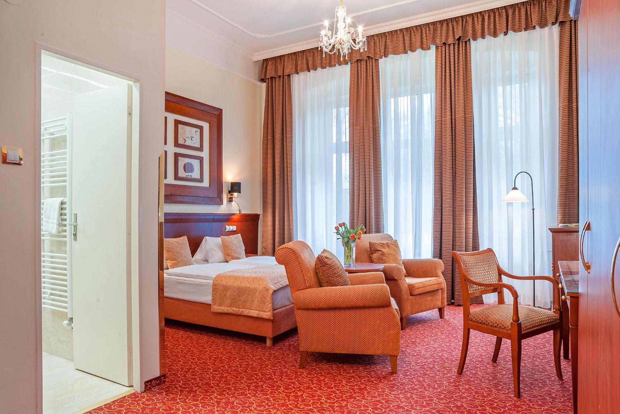 Spa Resort Pawlik-Aquaforum Frantiskovy Lazne Ngoại thất bức ảnh